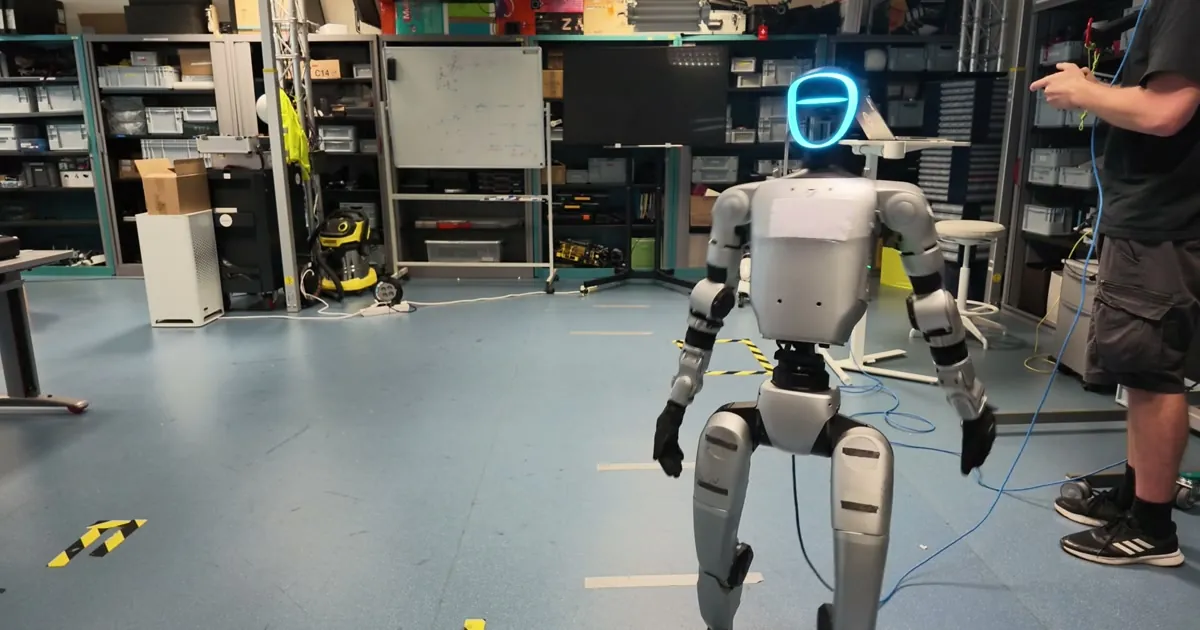 Learning Reusable Hybrid Motion Priors for Humanoid Locomotion from Motion Imitation visual
